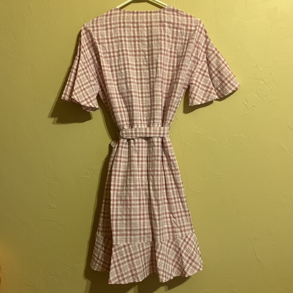 Checked Entro Dress Size Medium - Picture 3 of 3